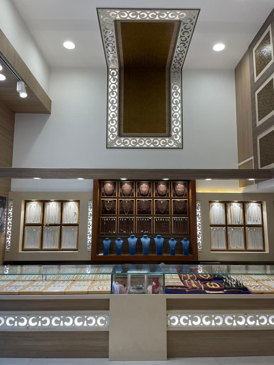 Gold jewellery section